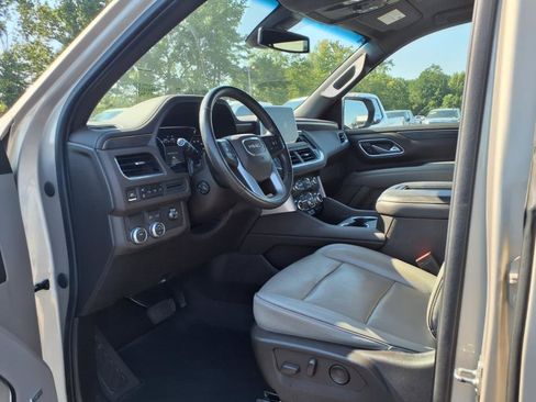 Used 2021 GMC Yukon SLT w/ SLT Luxury Package image 21