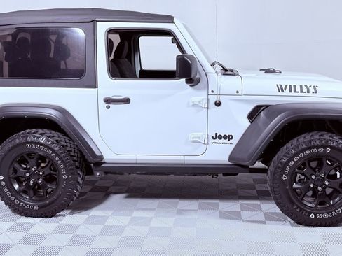 Used 2021 Jeep Wrangler Sport AWD/4WD image 2