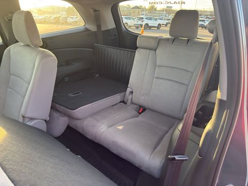 Used 2019 Honda Pilot EX image 41