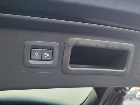 Used 2025 MAZDA CX-50 AWD 2.5 S w/ Preferred Package image 5