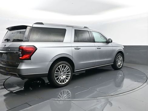 Used 2024 Ford Expedition Max Limited AWD/4WD image 26