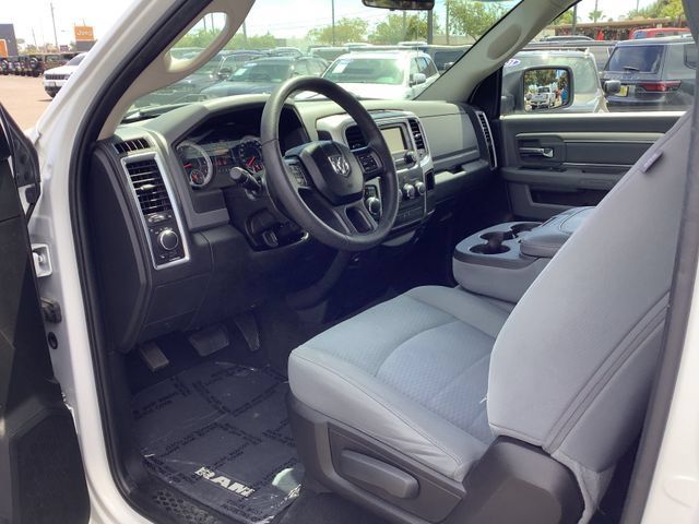 Used 2019 RAM 1500 Classic SLT AWD/4WD image 6