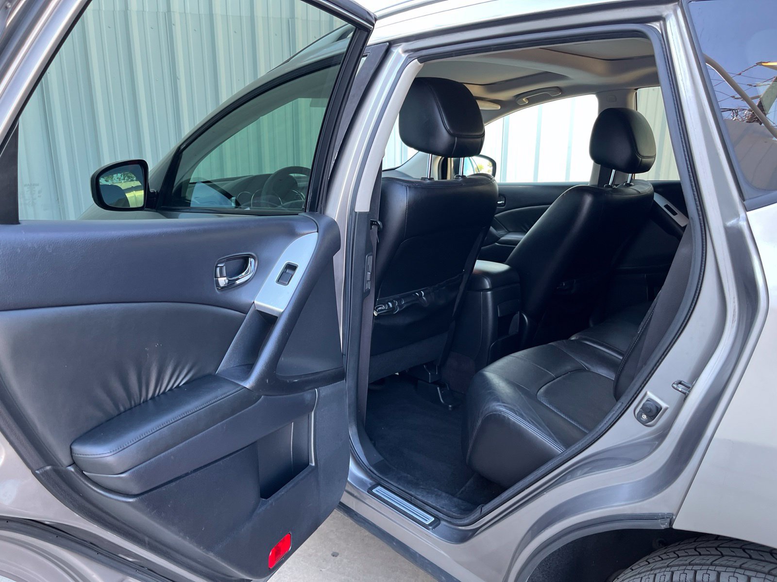 Used 2010 Nissan Murano SL w/ Leather Pkg FWD image 12