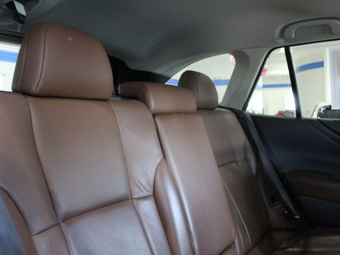 Used 2020 Subaru Outback Touring XT image 21