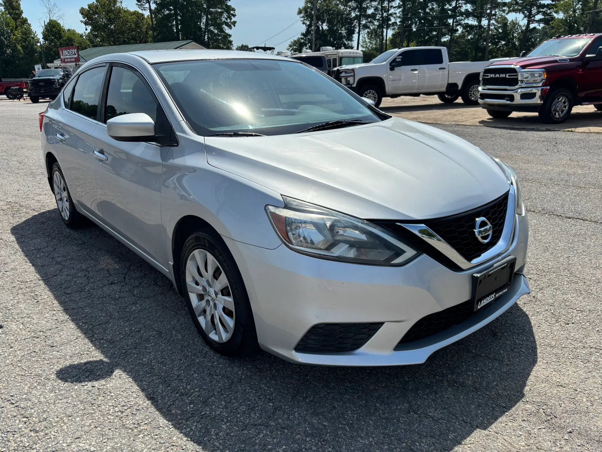 Used 2017 Nissan Sentra S FWD image 7