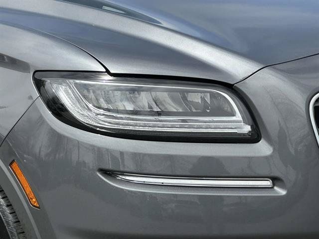 Certified 2022 Lincoln Nautilus Reserve w/ Monochromatic Package AWD/4WD image 29