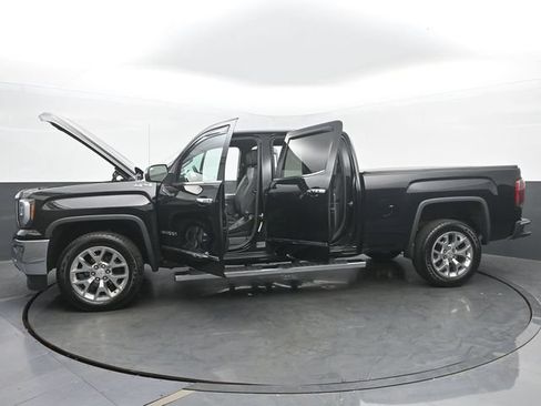Used 2018 GMC Sierra 1500 SLT AWD/4WD image 57