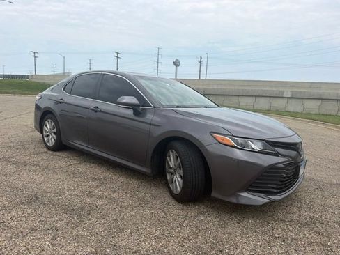 Used 2020 Toyota Camry LE w/ Moonroof Package AWD/4WD image 2