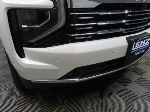 Used 2025 Chevrolet Tahoe Premier w/ Sun And Tow Package AWD/4WD image 55