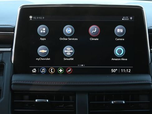 Used 2021 Chevrolet Suburban RST w/ Luxury Package image 19