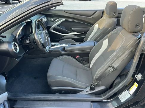 Used 2019 Chevrolet Camaro LT RWD image 7
