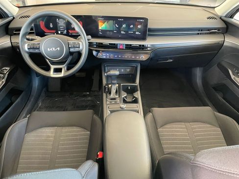 Used 2025 Kia K5 LXS image 32