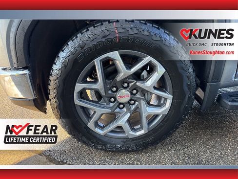 New 2026 GMC Sierra 1500 SLT w/ SLT Premium Plus Package image 18