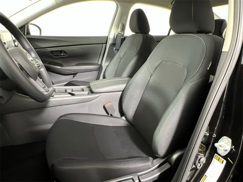 New 2025 Nissan Sentra S image 13