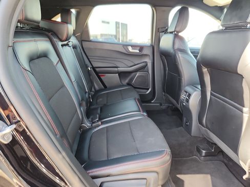 Used 2025 Ford Escape ST-Line FWD image 14