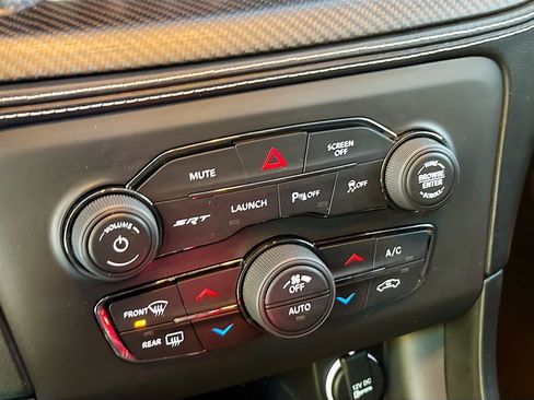 Used 2022 Dodge Charger SRT Hellcat image 16