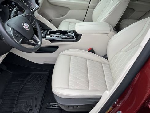 Used 2023 Buick Envision Avenir image 11