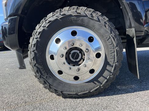Certified 2020 Ford F450 Platinum w/ FX4 Off-Road Package AWD/4WD image 20
