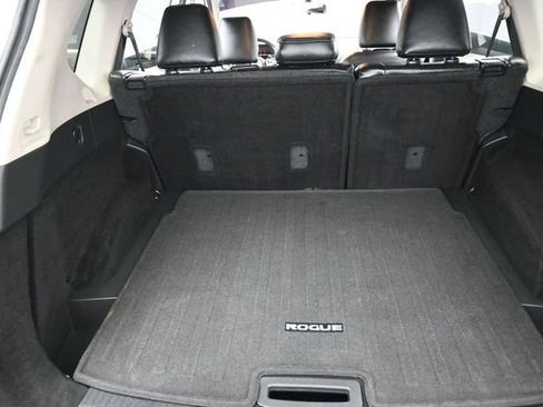 Used 2021 Nissan Rogue SV AWD/4WD image 26