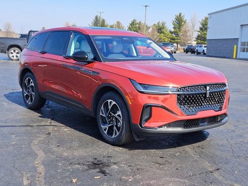 New 2026 Lincoln Nautilus Premier w/ Equipment Group 102A image 24