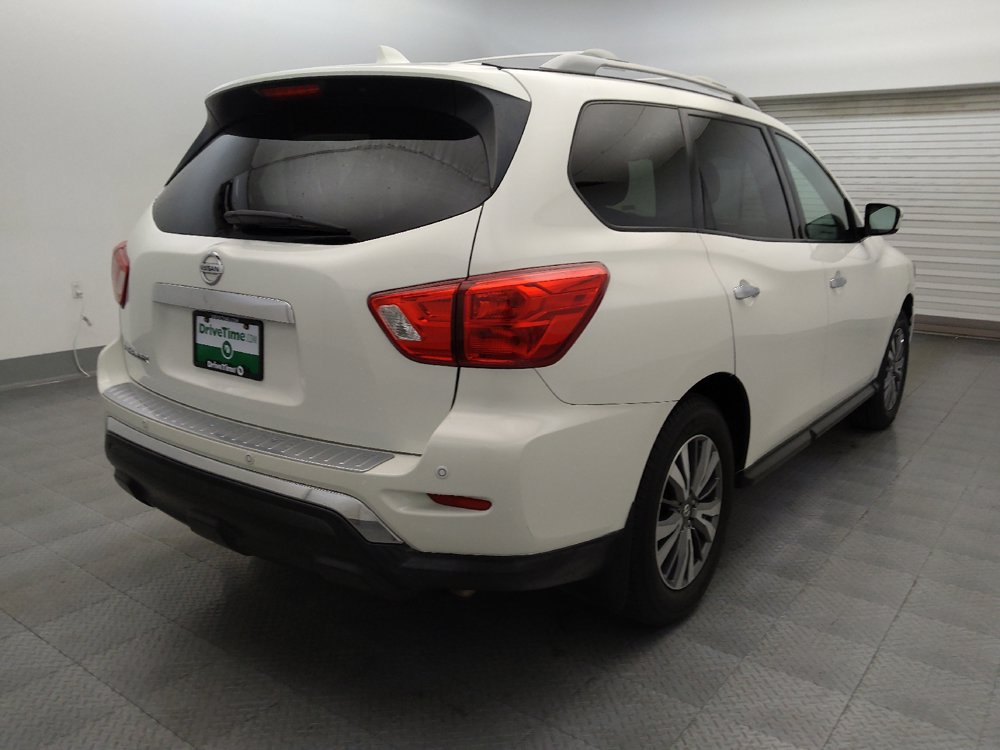 Used 2020 Nissan Pathfinder S FWD image 9