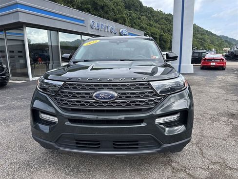 Used 2022 Ford Explorer XLT w/ Equipment Group 202A image 12