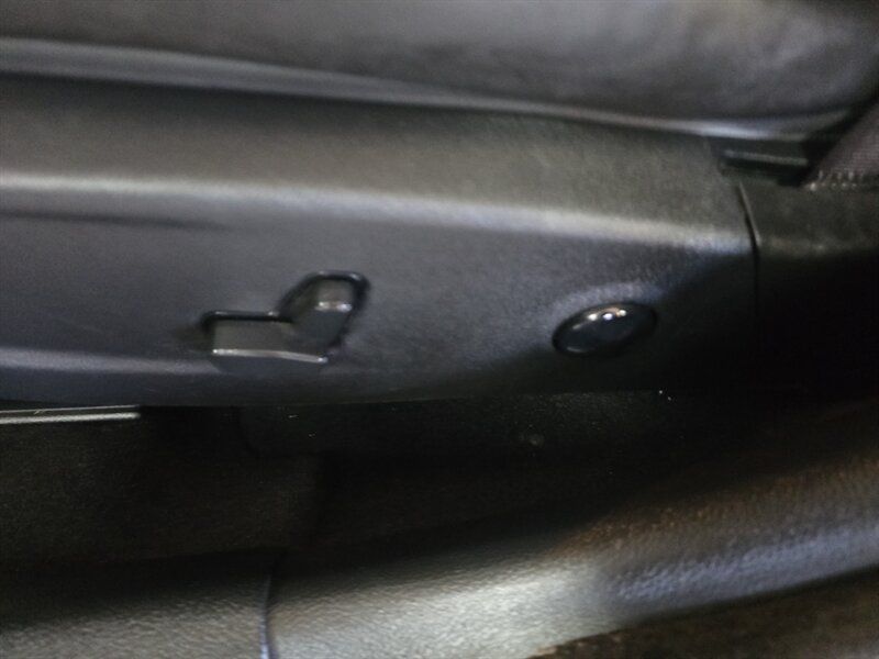 Used 2021 Chrysler 300 S RWD image 17