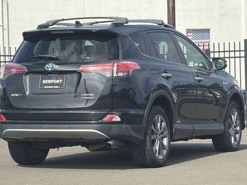 Used 2018 Toyota RAV4 Limited w/ Advanced Technology Package image 3