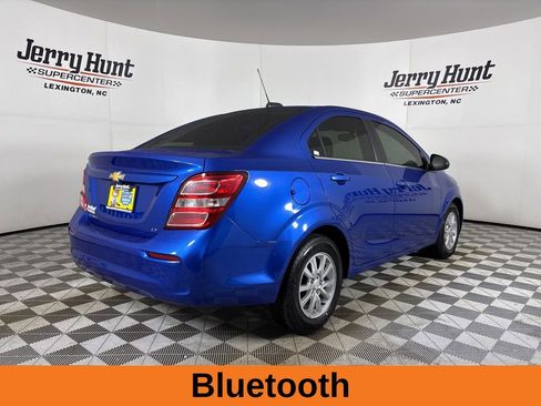 Used 2020 Chevrolet Sonic LT w/ Convenience Package image 6