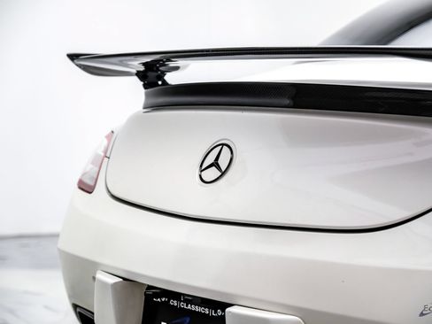 Used 2011 Mercedes-Benz SLS AMG Coupe image 19