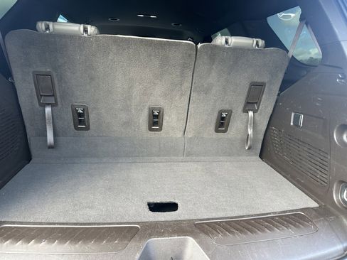 Used 2021 Chevrolet Tahoe LT image 11