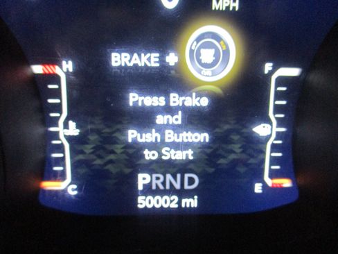 Used 2021 Jeep Wrangler Unlimited Rubicon AWD/4WD image 19