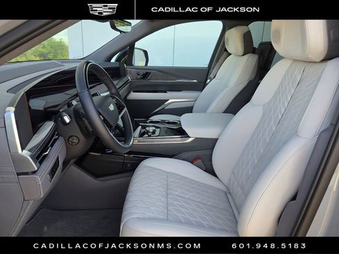 New 2026 Cadillac Escalade IQL Luxury image 10