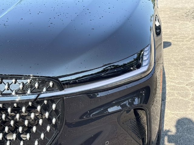 New 2026 Lincoln Nautilus Premier AWD/4WD image 10