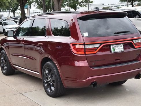 Used 2025 Dodge Durango R/T w/ Blacktop Package AWD/4WD image 10