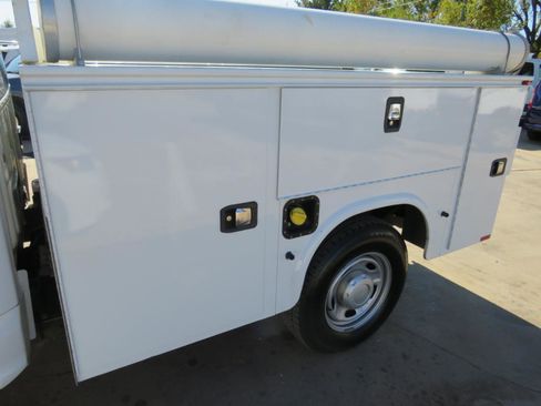 Used 2017 Ford F250 XL image 16