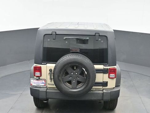 Used 2018 Jeep Wrangler Sport image 30