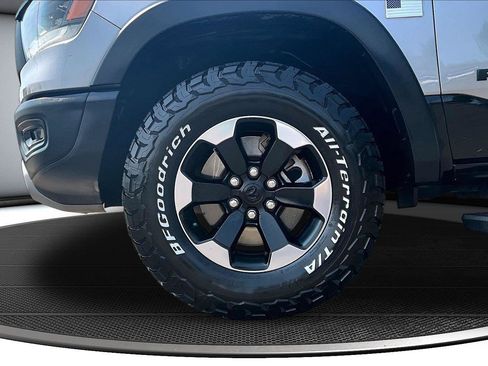 Used 2020 RAM 1500 Rebel AWD/4WD image 35