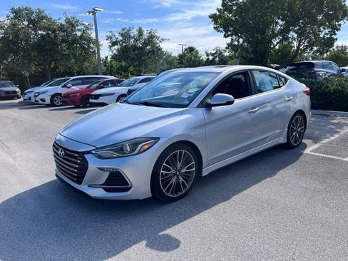 Used 2018 Hyundai Elantra Sport FWD image 5