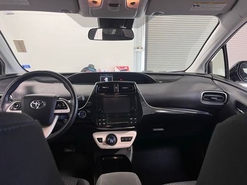 Used 2017 Toyota Prius Prime Plus image 20