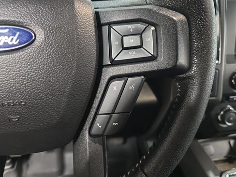 Used 2016 Ford F150 XLT w/ Equipment Group 301A Mid AWD/4WD image 18