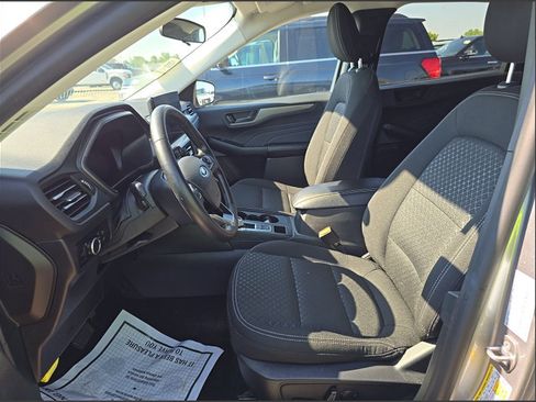 Used 2024 Ford Escape Active w/ Tech Pack #1 AWD/4WD image 6