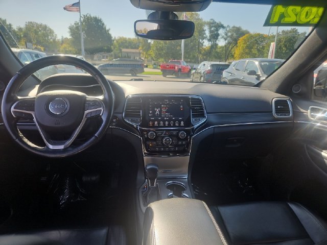 Used 2021 Jeep Grand Cherokee Limited AWD/4WD image 25