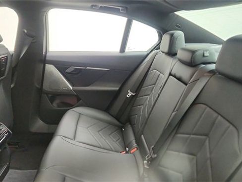 Used 2025 BMW 540i xDrive image 29