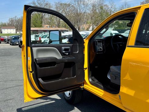 Used 2017 Chevrolet Silverado 2500 W/T w/ WT Fleet Convenience Package image 14