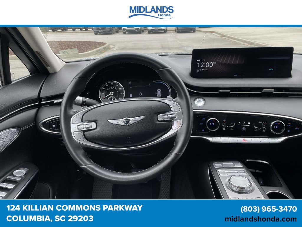 Used 2025 Genesis GV70 2.5T AWD/4WD image 13