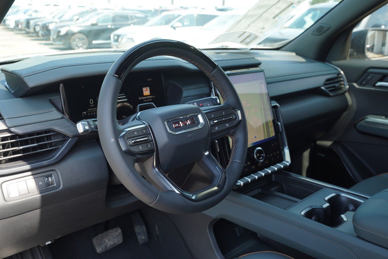New 2026 GMC Acadia AT4 w/ Super Cruise Package AWD/4WD image 17