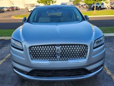 Used 2023 Lincoln Nautilus AWD w/ Premium Package image 4