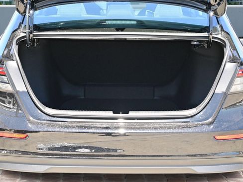 New 2026 Honda Accord LX image 9