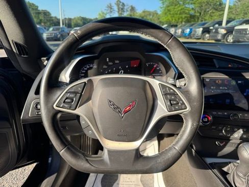 Used 2016 Chevrolet Corvette Stingray Coupe RWD image 14